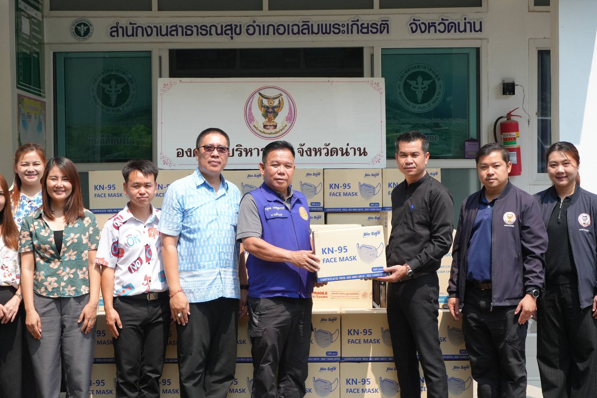 อบจ.น่าน แจกหน้ากาก?ดูแลประชาชน สู้วิกฤตฝุ่น PM2.5 พื้นที่อำเภอเฉลิมพระเกียรติ  หลังประกาศเขตประสบสาธารณภัย